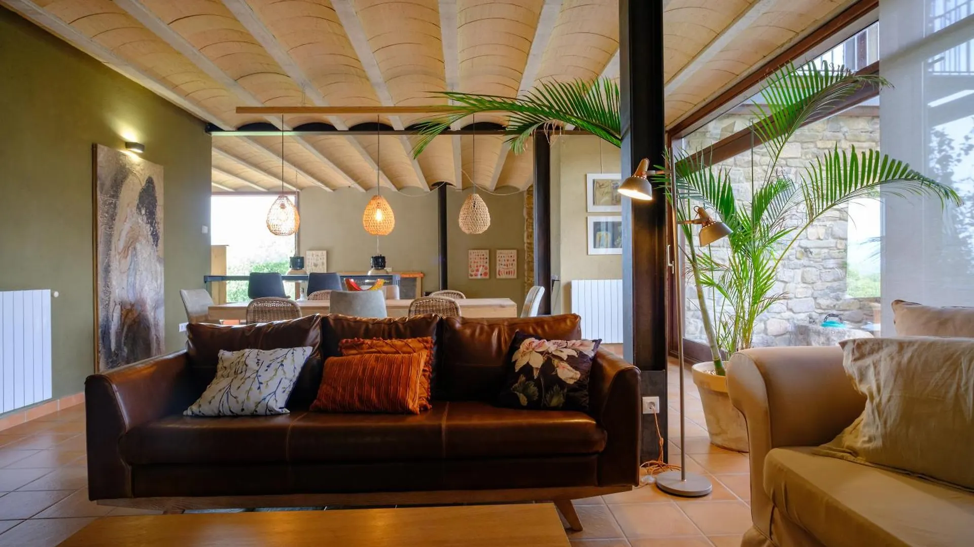 Vila Arc De Can Puig Luxury Holiday Home In Catalonia Sant Ferriol Španělsko